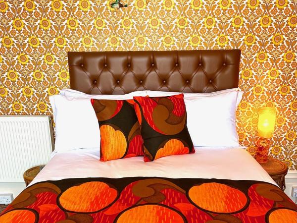 Snooze : photo 6 de la chambre chambre double avec salle de bains privative