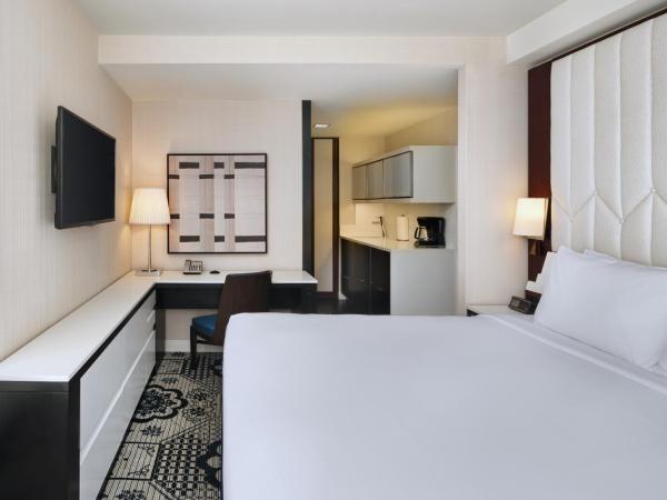 Residence Inn by Marriott New York Manhattan/Central Park : photo 1 de la chambre studio lit king-size