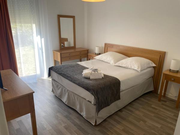 DOMITYS LES TOURMALINES : photo 2 de la chambre chambre triple avec terrasse