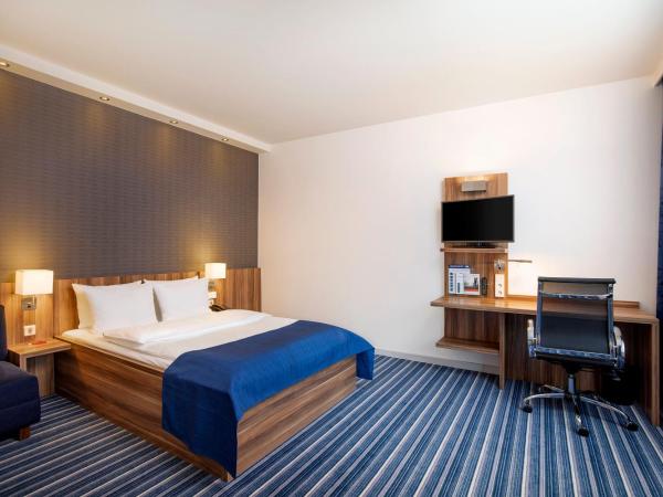 Holiday Inn Express Bremen Airport, an IHG Hotel : photo 1 de la chambre chambre premium