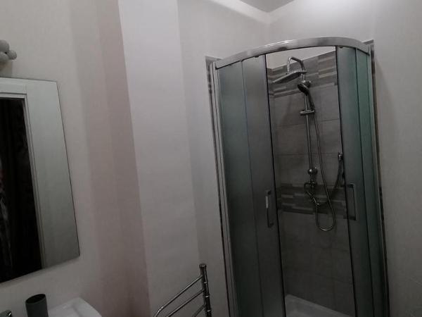 Maison Rinaldi SrL : photo 7 de la chambre chambre lit king-size avec balcon