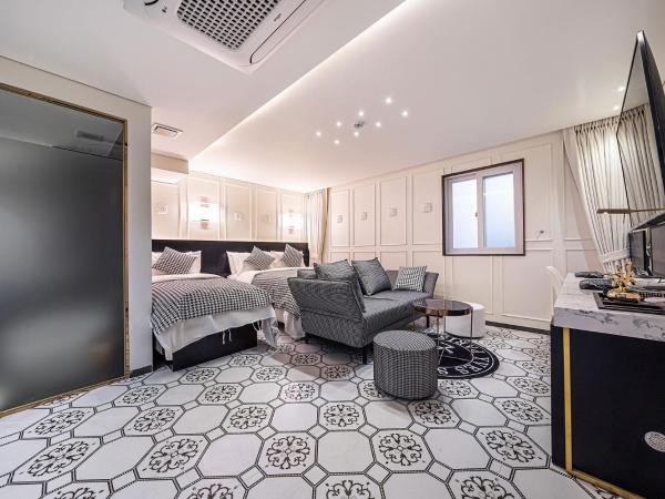Jongno Olive Hotel : photo 10 de la chambre suite avec terrasse 