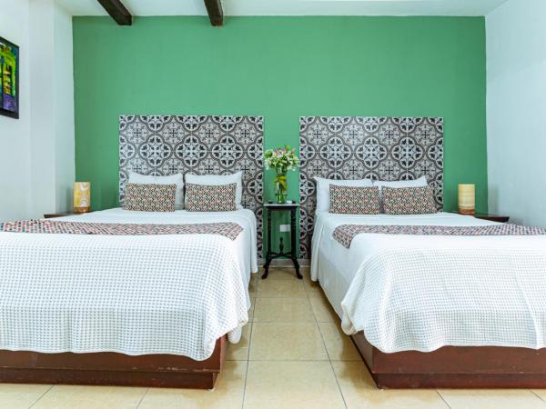Viva Merida Hotel Boutique : photo 5 de la chambre chambre triple supérieure