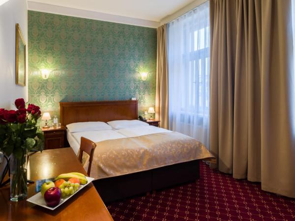 Hotel St George - Czech Leading Hotels : photo 1 de la chambre chambre simple standard
