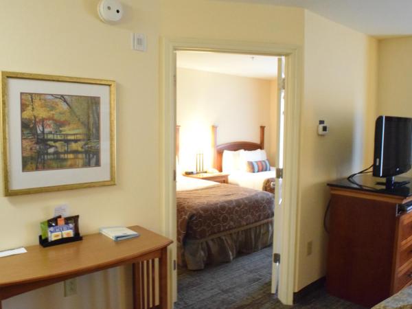 Staybridge Suites Houston West - Energy Corridor, an IHG Hotel : photo 2 de la chambre suite 1 chambre avec deux lits doubles - non-fumeurs