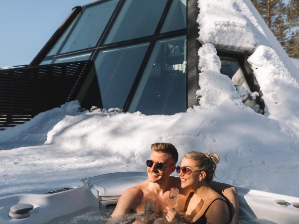 Glass Resort : photo 5 de la chambre appartement glass premium avec sauna et jacuzzi chauffé