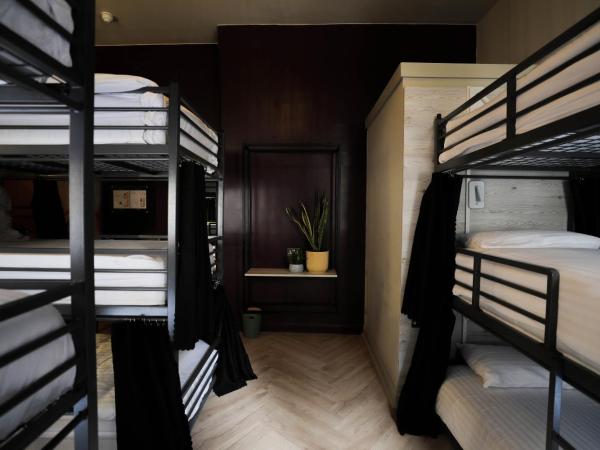 Revolver : photo 10 de la chambre lit superposé dans dortoir mixte