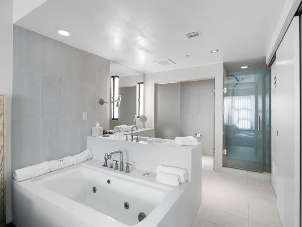 The W Hotel Beachfront Condo Oasis : photo 2 de la chambre appartement 2 chambres