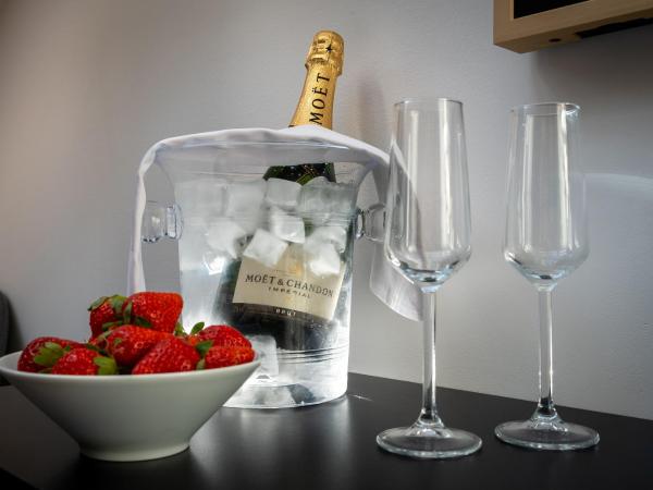 Temptation Cancun Resort - All Inclusive - Adults Only : photo 7 de la chambre chambre pour femmes - réservée aux femmes