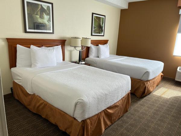 La Quinta by Wyndham Orlando South : photo 4 de la chambre chambre double avec 2 lits doubles