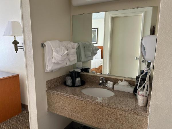 La Quinta by Wyndham Orlando South : photo 3 de la chambre chambre double avec 2 lits doubles