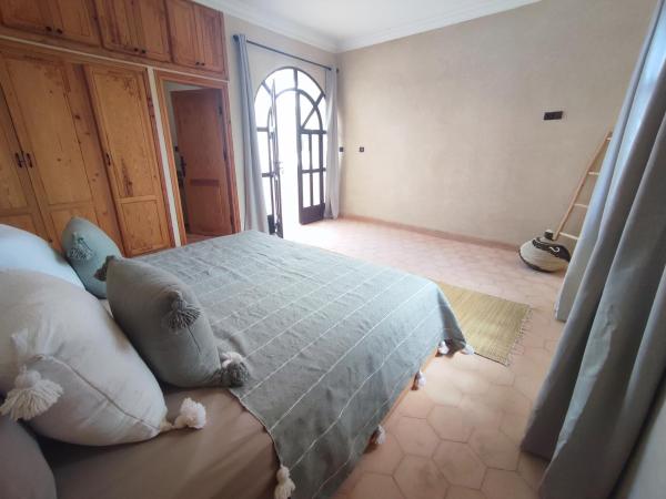 Riad Bini-Ddik : photo 2 de la chambre chambre lit king-size deluxe