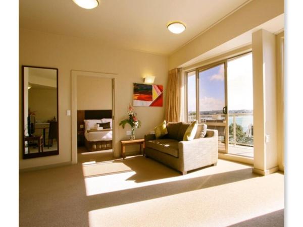 Ocean Breeze Hotel : photo 8 de la chambre appartement premier 2 chambres - vue sur mer