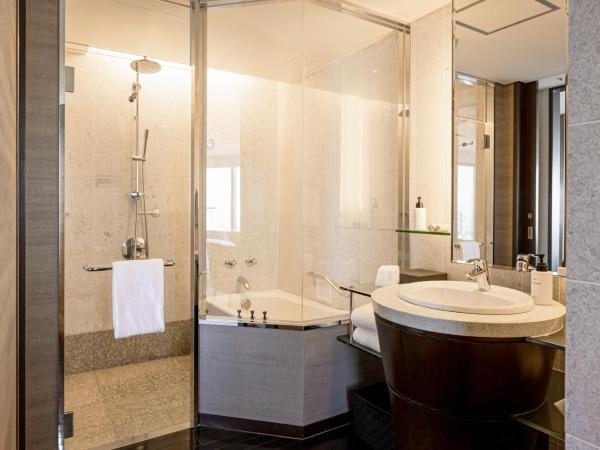 The Strings by InterContinental, Tokyo, an IHG Hotel : photo 6 de la chambre chambre lit king-size premium - Étage club