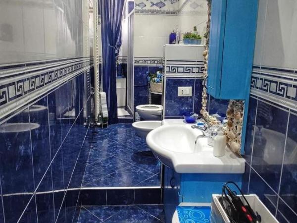 B&B Casa Celsi : photo 2 de la chambre chambre double avec salle de bains privative extérieure
