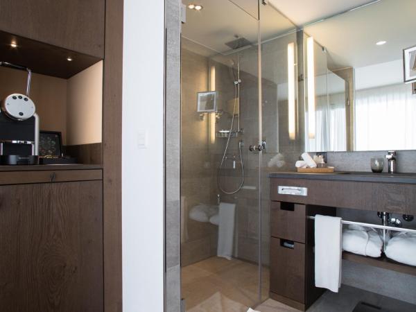 Crans Ambassador : photo 3 de la chambre chambre simple supérieure avec vue sur la forêt