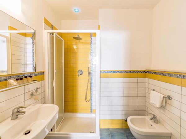 Hotel Cava Dell'Isola : photo 3 de la chambre chambre double confort