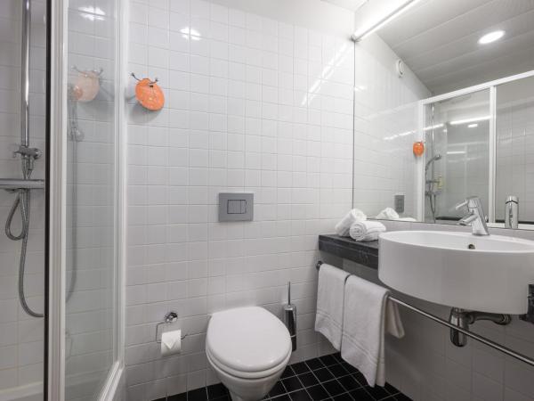 Star Inn Porto : photo 4 de la chambre chambre lits jumeaux