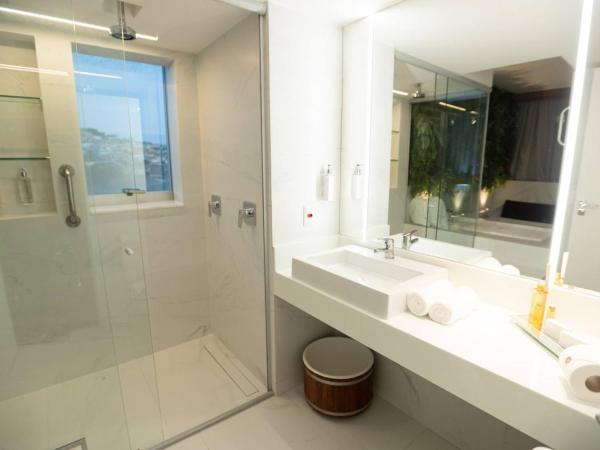 Intercity BH Expo : photo 8 de la chambre suite deluxe avec baignoire spa