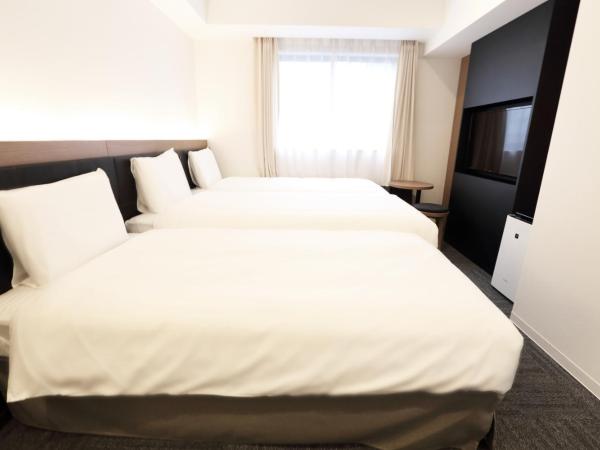 Henn na Hotel Osaka Namba : photo 4 de la chambre triple room with robot - non-smoking