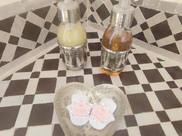 Riad Bini-Ddik : photo 9 de la chambre chambre double ou lits jumeaux