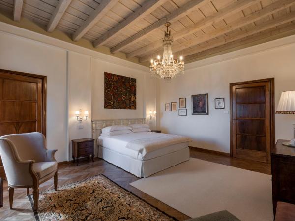 FORESTERIA di PALAZZO RADICI : photo 5 de la chambre suite junior