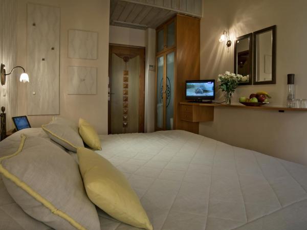 Ionas Boutique Hotel : photo 2 de la chambre chambre double avec balcon