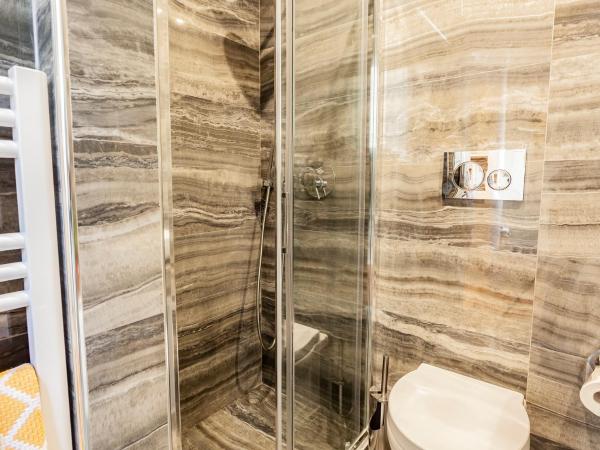 Hotel St. James : photo 4 de la chambre maisonnette