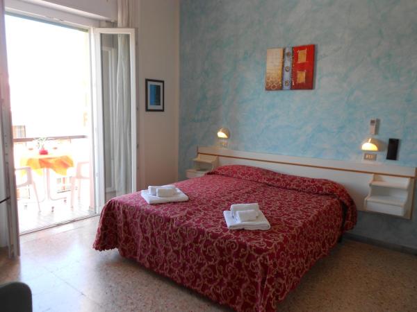 Hotel Ottavia : photo 7 de la chambre chambre quadruple standard