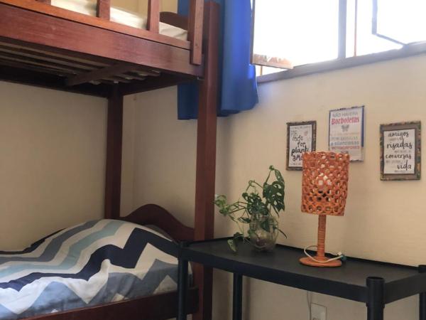 Hostel Das Canárias : photo 7 de la chambre lit superposé dans dortoir mixte