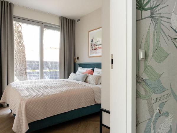 Baltic Wave Boutique Apartments with sauna and gym : photo 8 de la chambre two-bedroom superior suite with patio