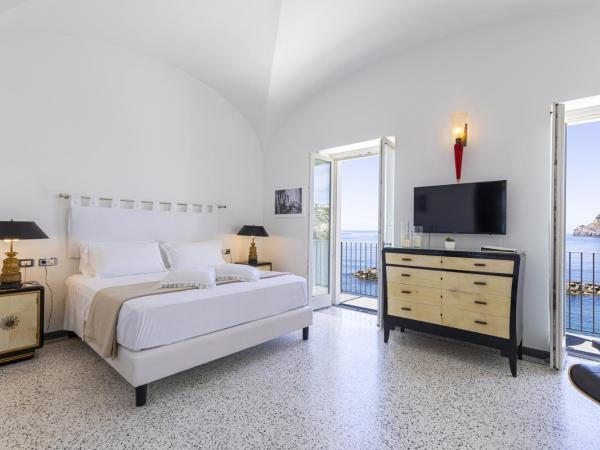 Roccobarocco Boutique Hotel : photo 3 de la chambre chambre double deluxe - vue sur mer