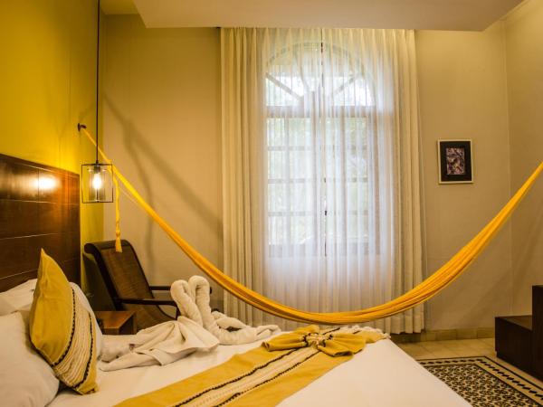 Hotel Marionetas : photo 9 de la chambre chambre lit king-size