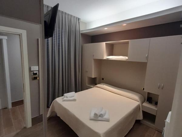 Hotel Royal Plaza : photo 7 de la chambre chambre double