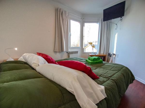 Cabañas Las Cumbres : photo 5 de la chambre suite - vue sur jardin