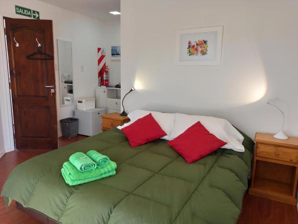 Cabañas Las Cumbres : photo 6 de la chambre suite - vue sur jardin