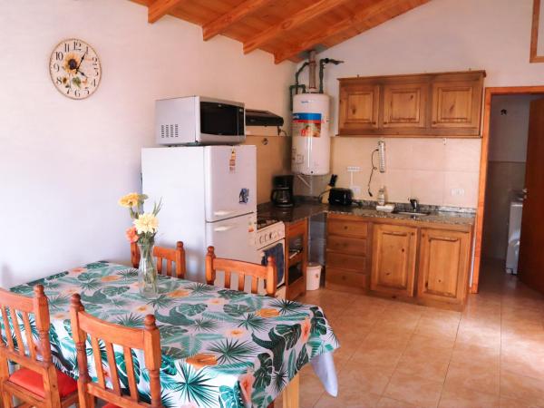 Cabañas Las Cumbres : photo 6 de la chambre bungalow - vue sur jardin