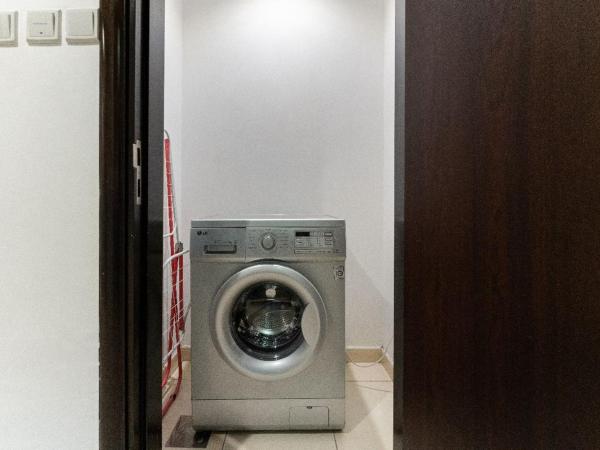 City Stay Prime Hotel Apartments - Al Barsha : photo 9 de la chambre appartement 2 chambres avec balcon (6 adultes)