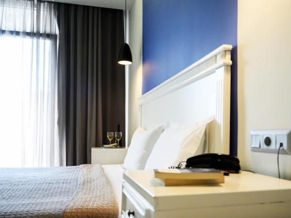 Hotel El Greco : photo 4 de la chambre chambre triple