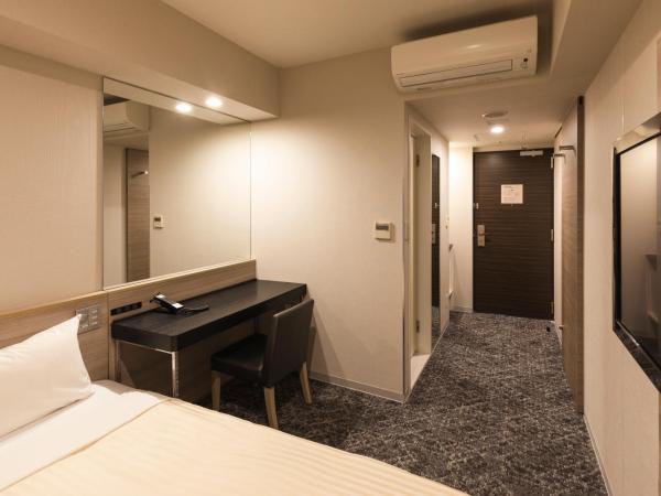 Sotetsu Fresa Inn Shimbashi Hibiyaguchi : photo 2 de la chambre chambre double supérieure - fumeurs
