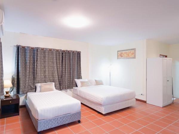 Siray Green Resort : photo 1 de la chambre chambre triple avec balcon