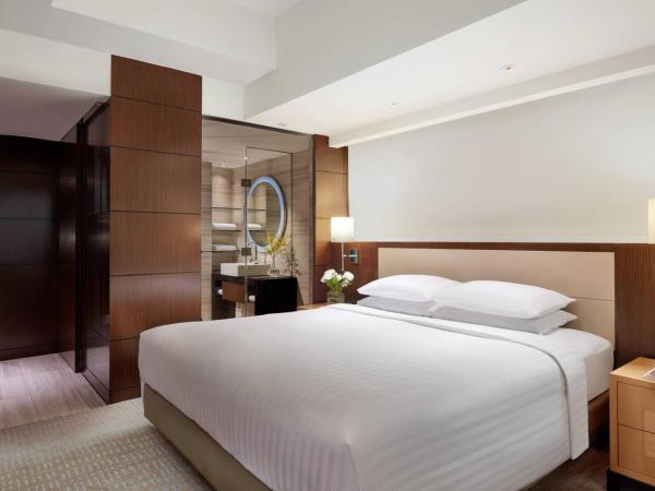 Courtyard by Marriott Hong Kong : photo 1 de la chambre chambre lit king-size deluxe