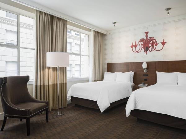 Renaissance New Orleans Pere Marquette French Quarter Area Hotel : photo 1 de la chambre chambre double avec 2 lits doubles