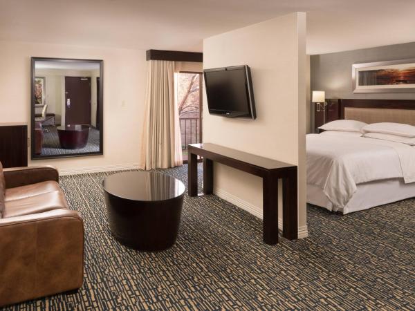 Sheraton Salt Lake City : photo 1 de la chambre chambre plus spacieuse avec 1 lit king-size