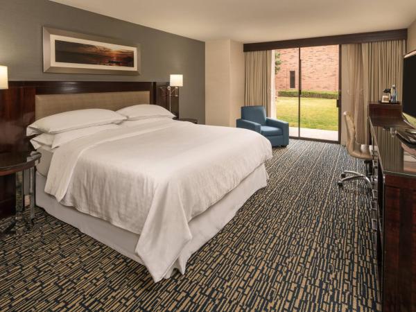 Sheraton Salt Lake City : photo 5 de la chambre chambre lit king-size supérieure