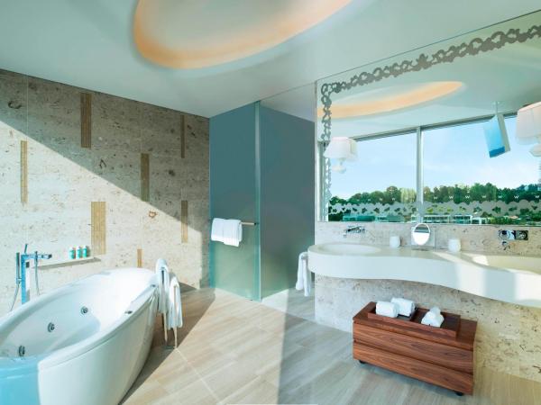 W Singapore - Sentosa Cove : photo 5 de la chambre fantastic suite, 1 bedroom suite, balcony, top floor, private outdoor pool