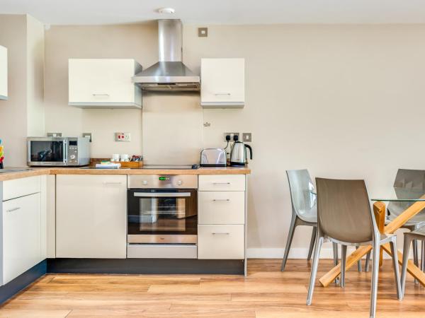 Roomzzz Leeds Headingley : photo 7 de la chambre appartement 2 chambres