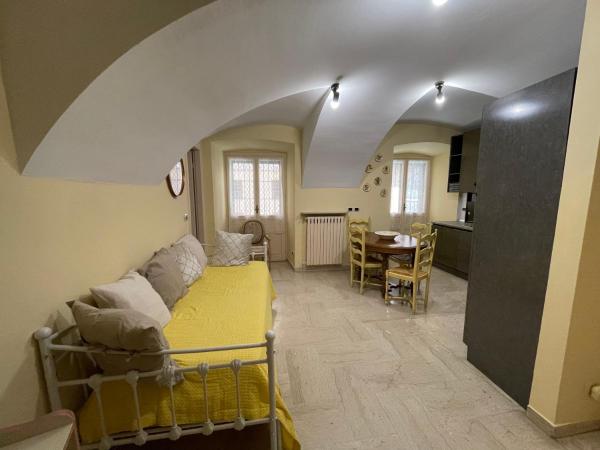 Ai Savoia B&B - Guest House : photo 6 de la chambre appartement