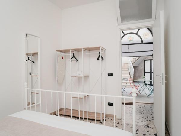 Il Cortile by Vista Napoli : photo 9 de la chambre appartement avec terrasse