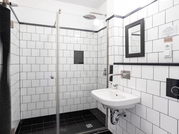 Sir Toby's Hostel : photo 5 de la chambre chambre double ou lits jumeaux